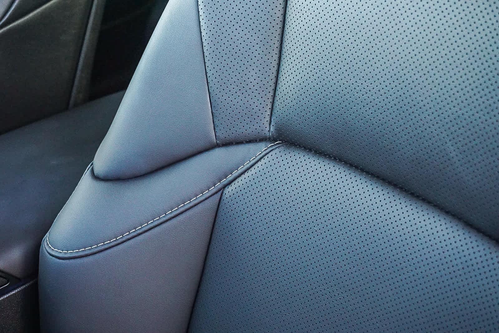 Thumbnail: 2023 Lexus ES - 26