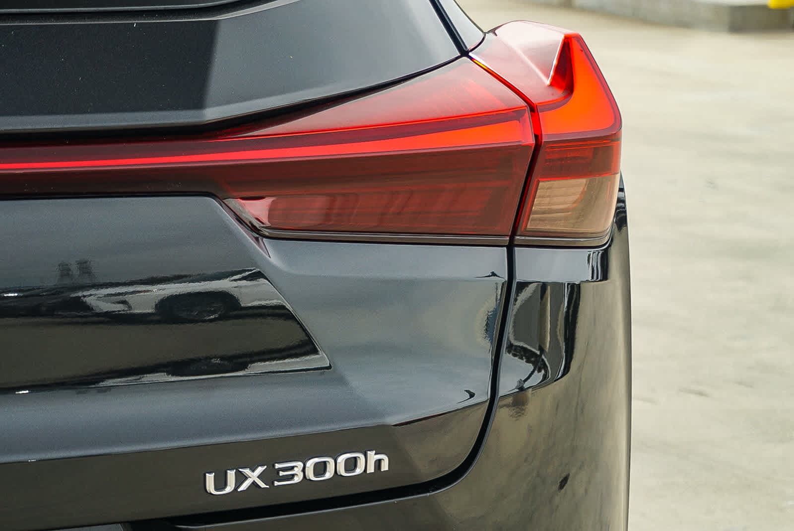 Thumbnail: 2025 Lexus UX - 11