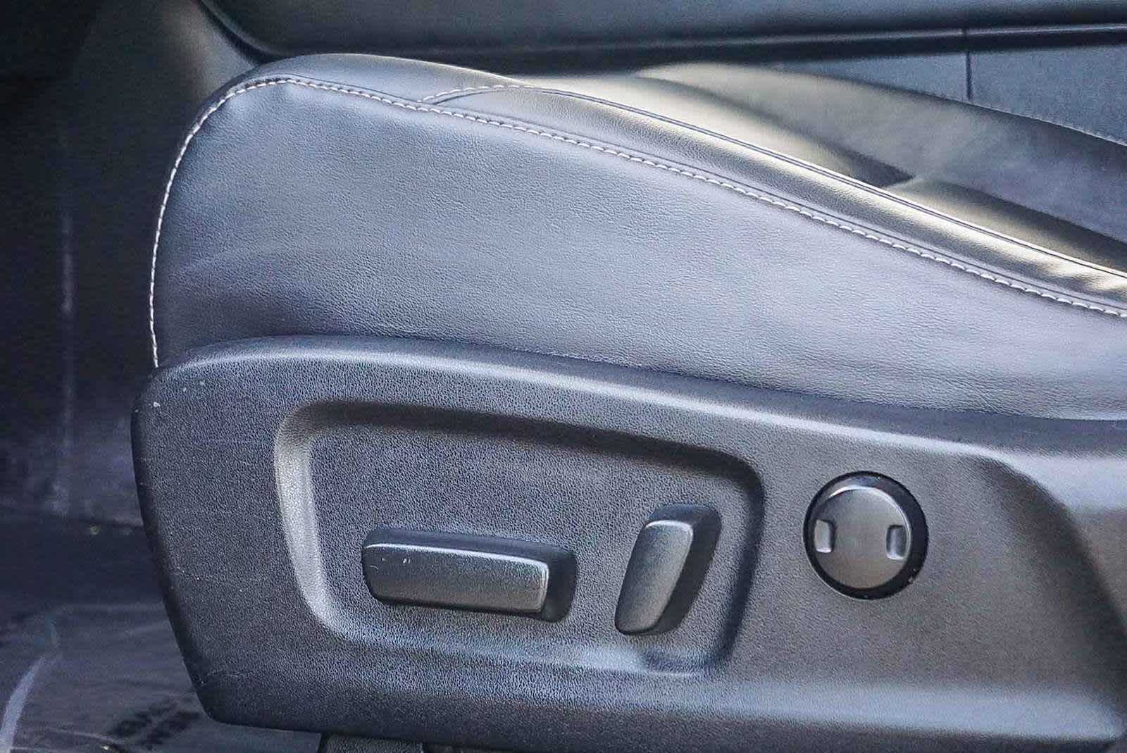 Thumbnail: 2018 Lexus RX - 21