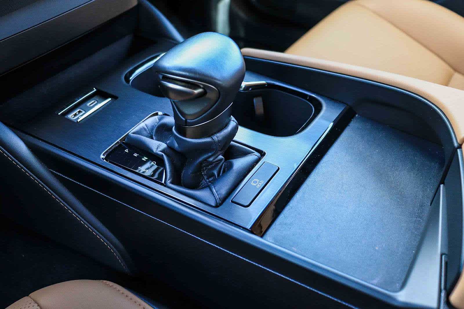 Thumbnail: 2025 Lexus ES - 22