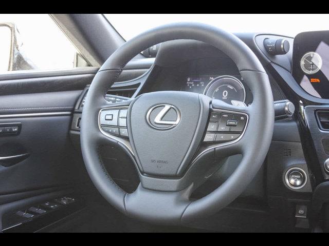 2024 Lexus ES Hybrid 300h 14