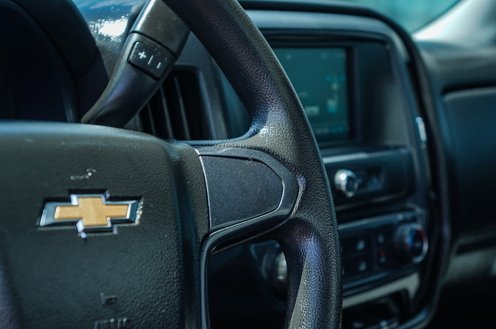 Thumbnail: 2016 Chevrolet Silverado 3500 - 17