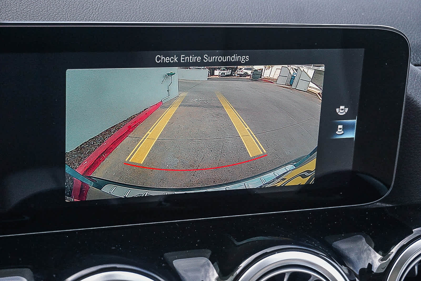 Thumbnail: 2022 Mercedes-Benz GLA - 15