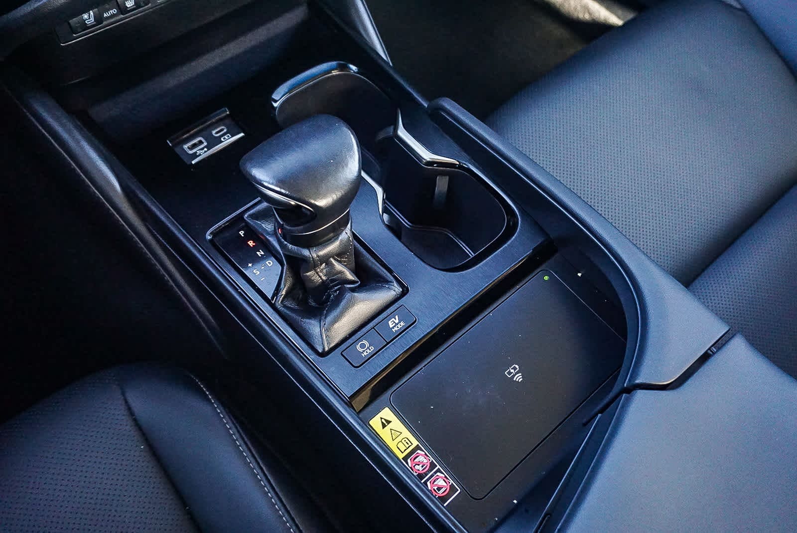 Thumbnail: 2023 Lexus ES - 23