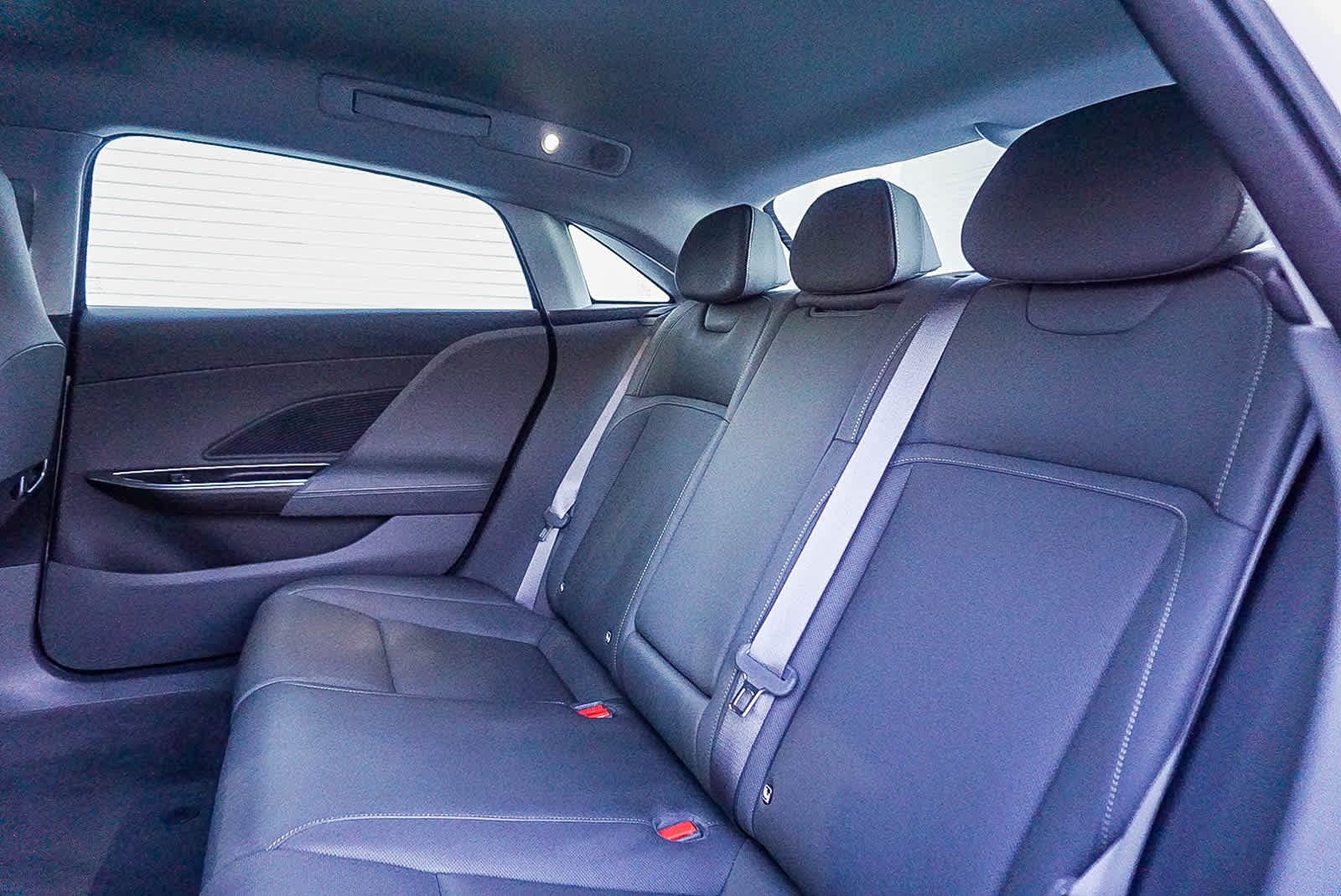 Thumbnail: 2025 Lucid Air - 30