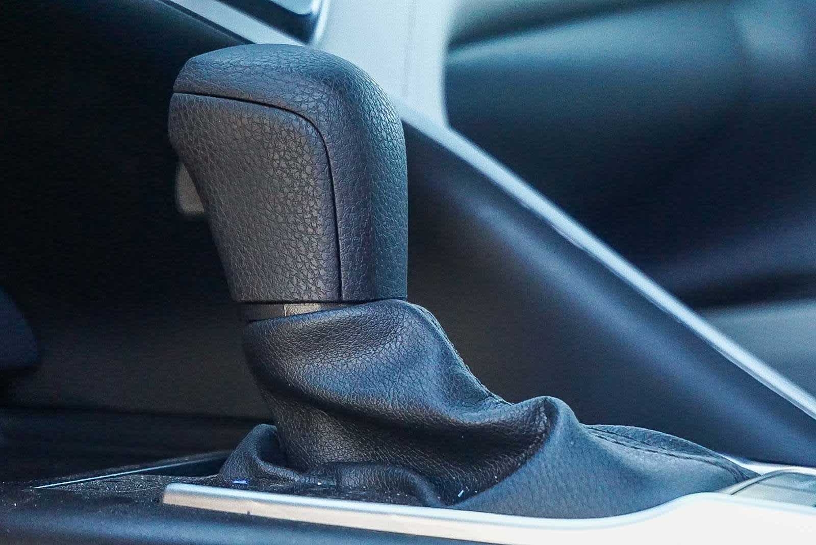 Thumbnail: 2023 Toyota Camry - 20