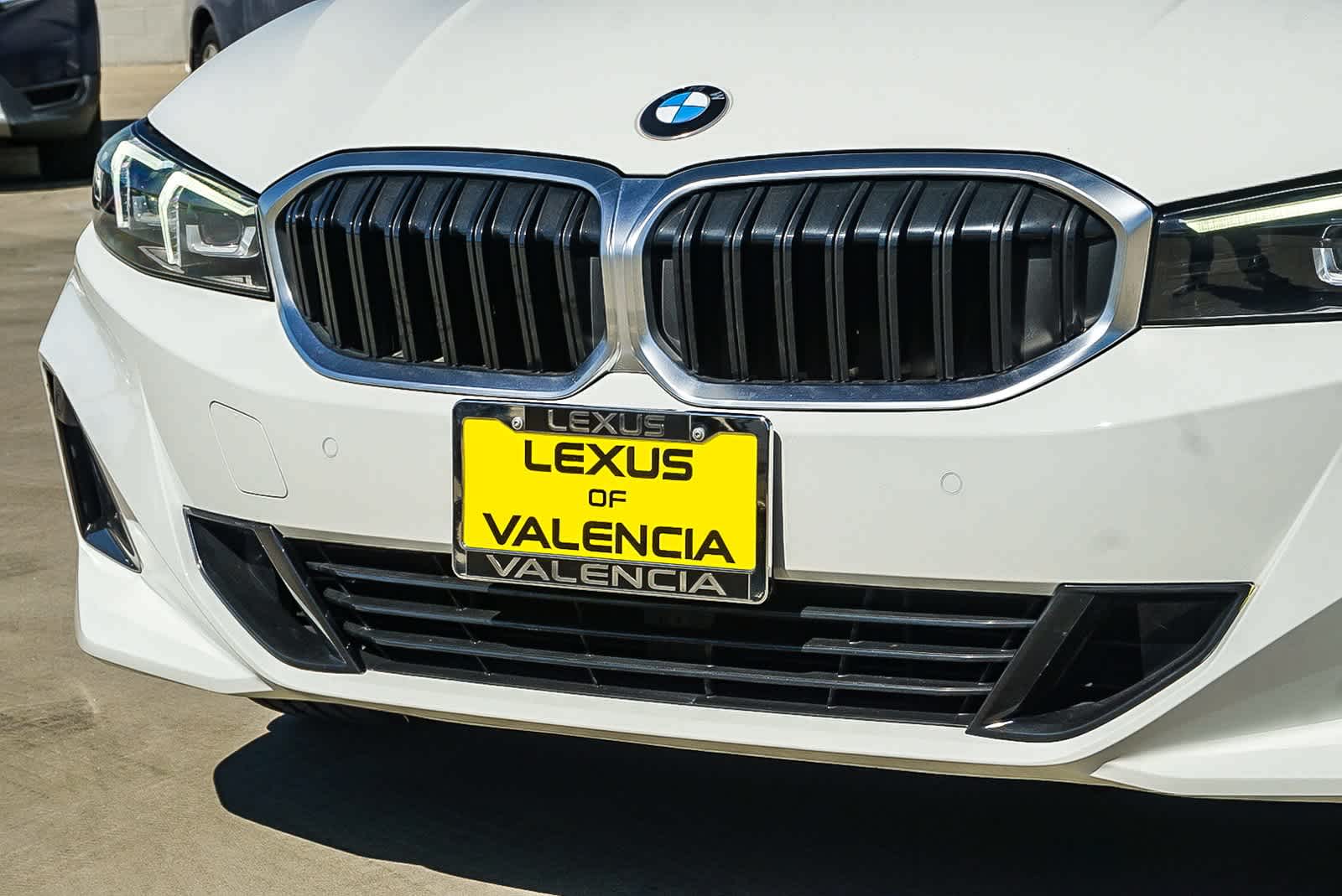 Thumbnail: 2023 BMW 3 Series - 8