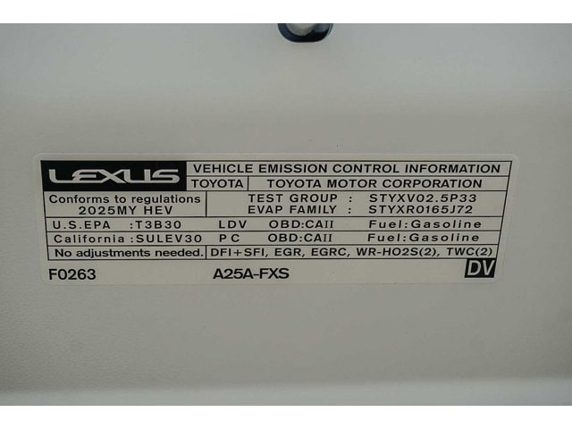 Thumbnail: 2025 Lexus ES - 40