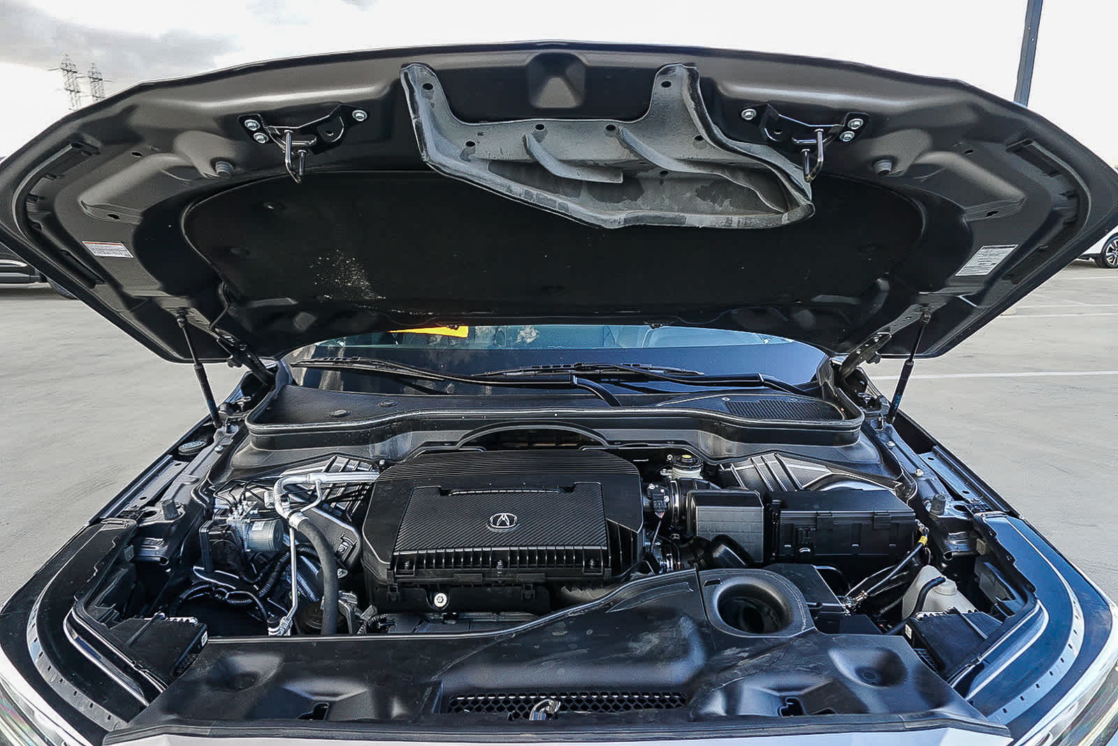 Thumbnail: 2023 Acura MDX - 33