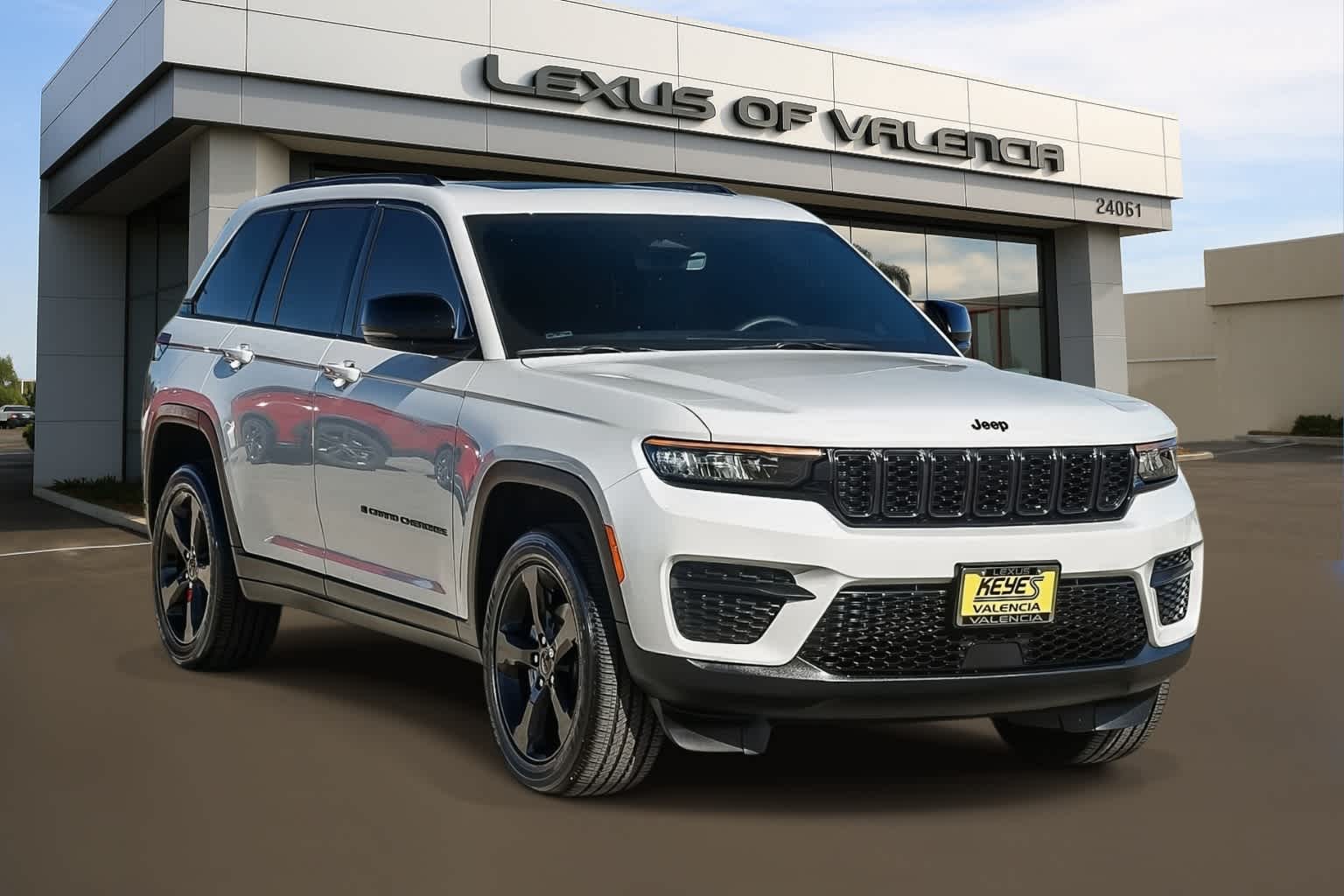Thumbnail: 2025 Jeep Grand Cherokee - 6