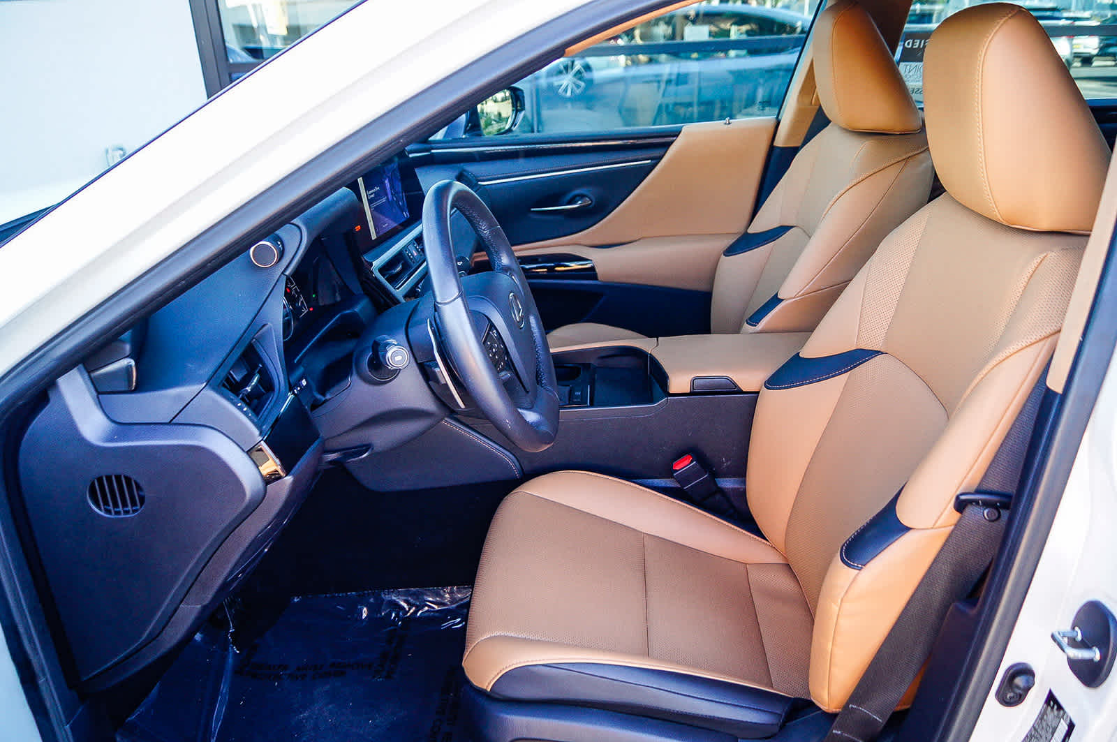 2024 Lexus ES 350 18