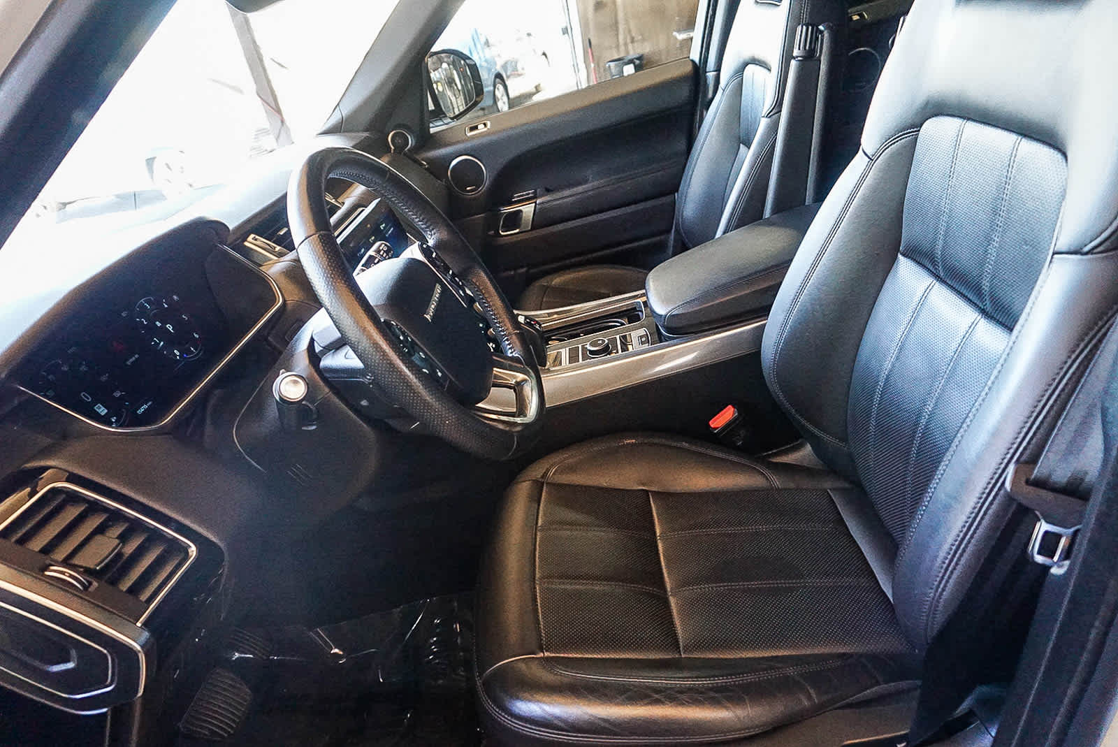 Thumbnail: 2018 Land Rover Range Rover Sport - 13