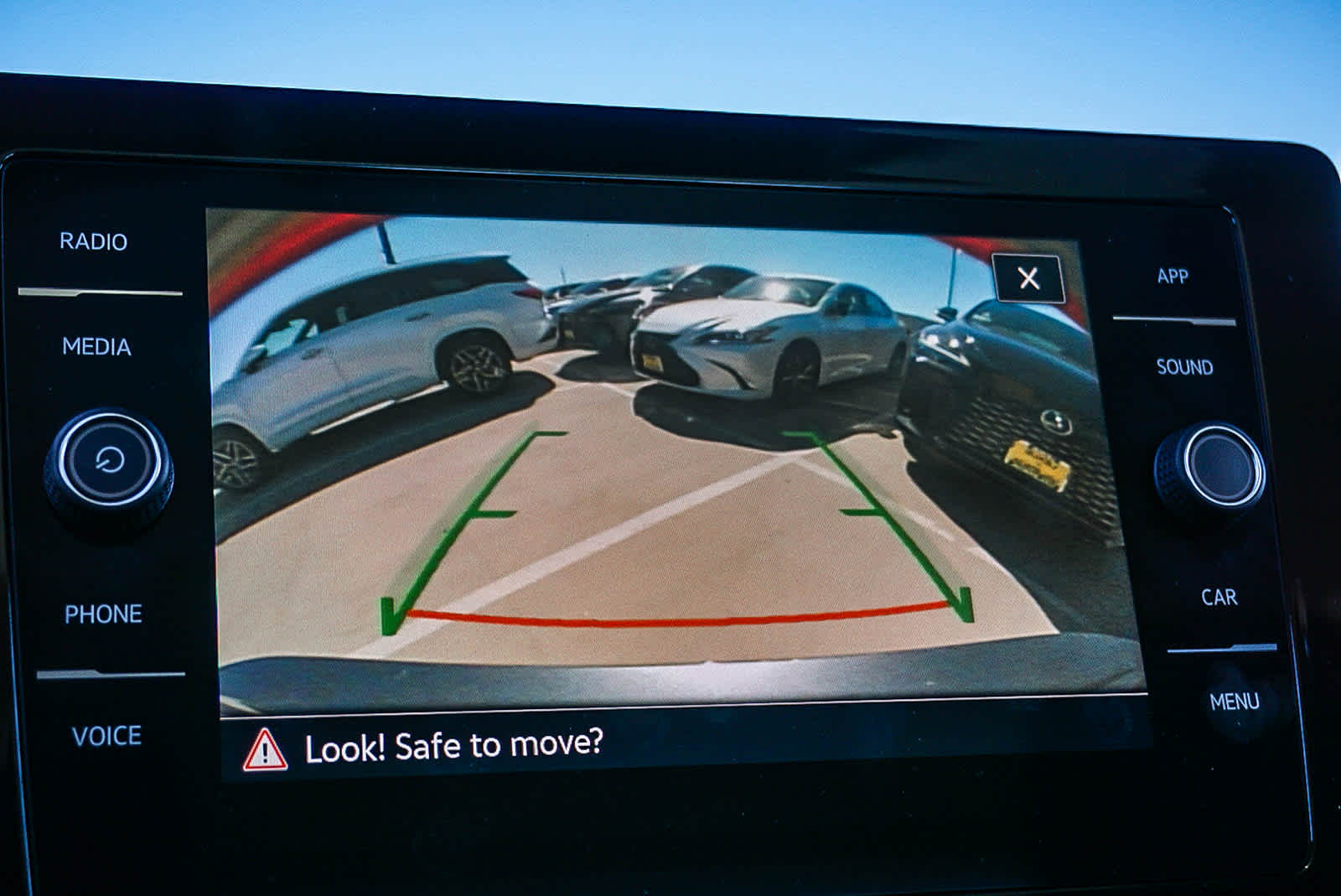 Thumbnail: 2025 Volkswagen Jetta - 23