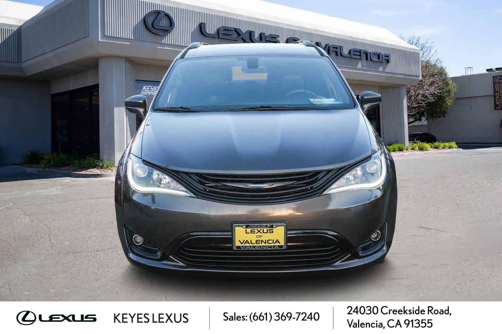 Used 2019 Chrysler Pacifica Hybrid Touring L with VIN 2C4RC1L78KR653553 for sale in Valencia, CA