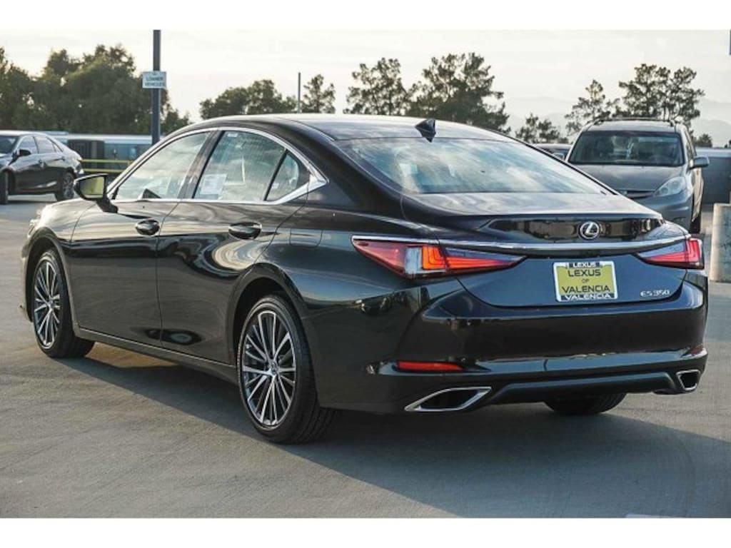 New 2025 Lexus ES 350 4-DOOR SEDAN