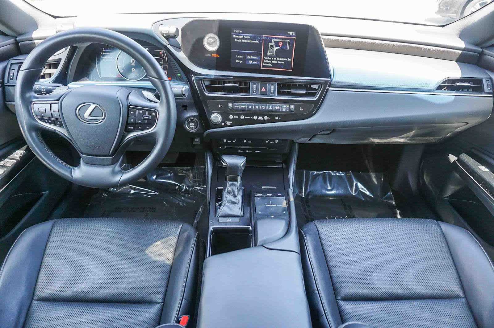 Thumbnail: 2022 Lexus ES - 13