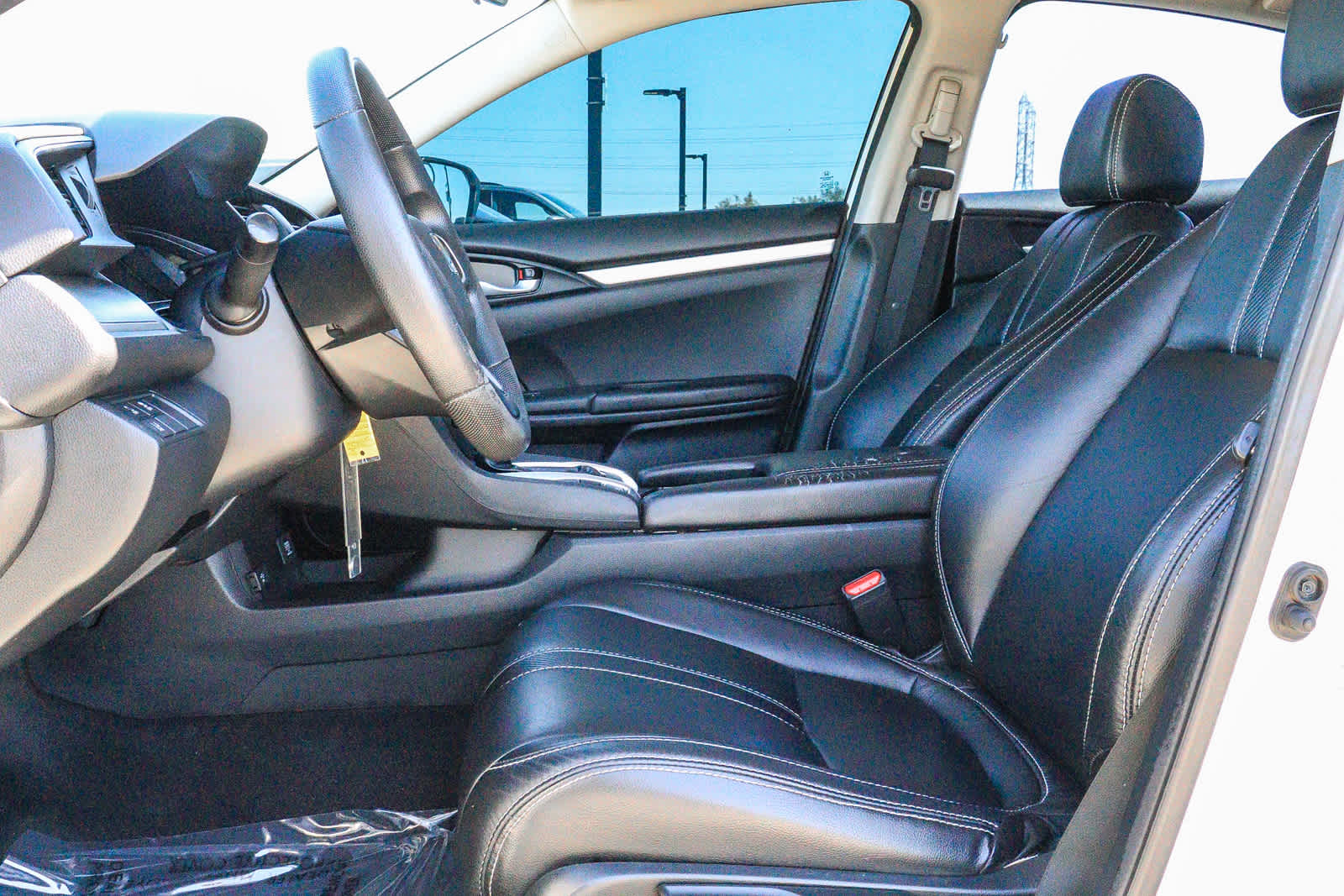 Thumbnail: 2019 Honda Civic - 17