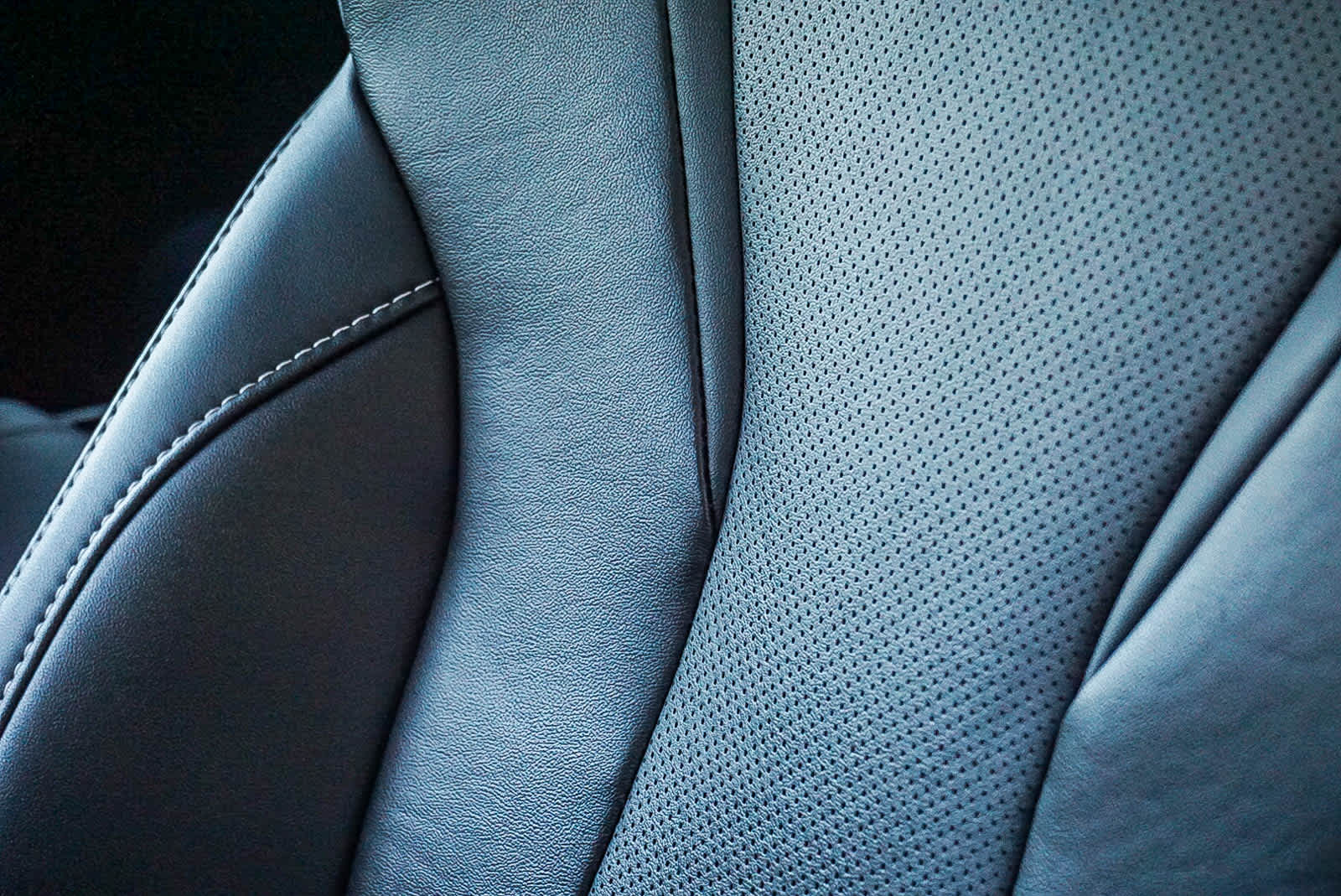 Thumbnail: 2023 Acura MDX - 27