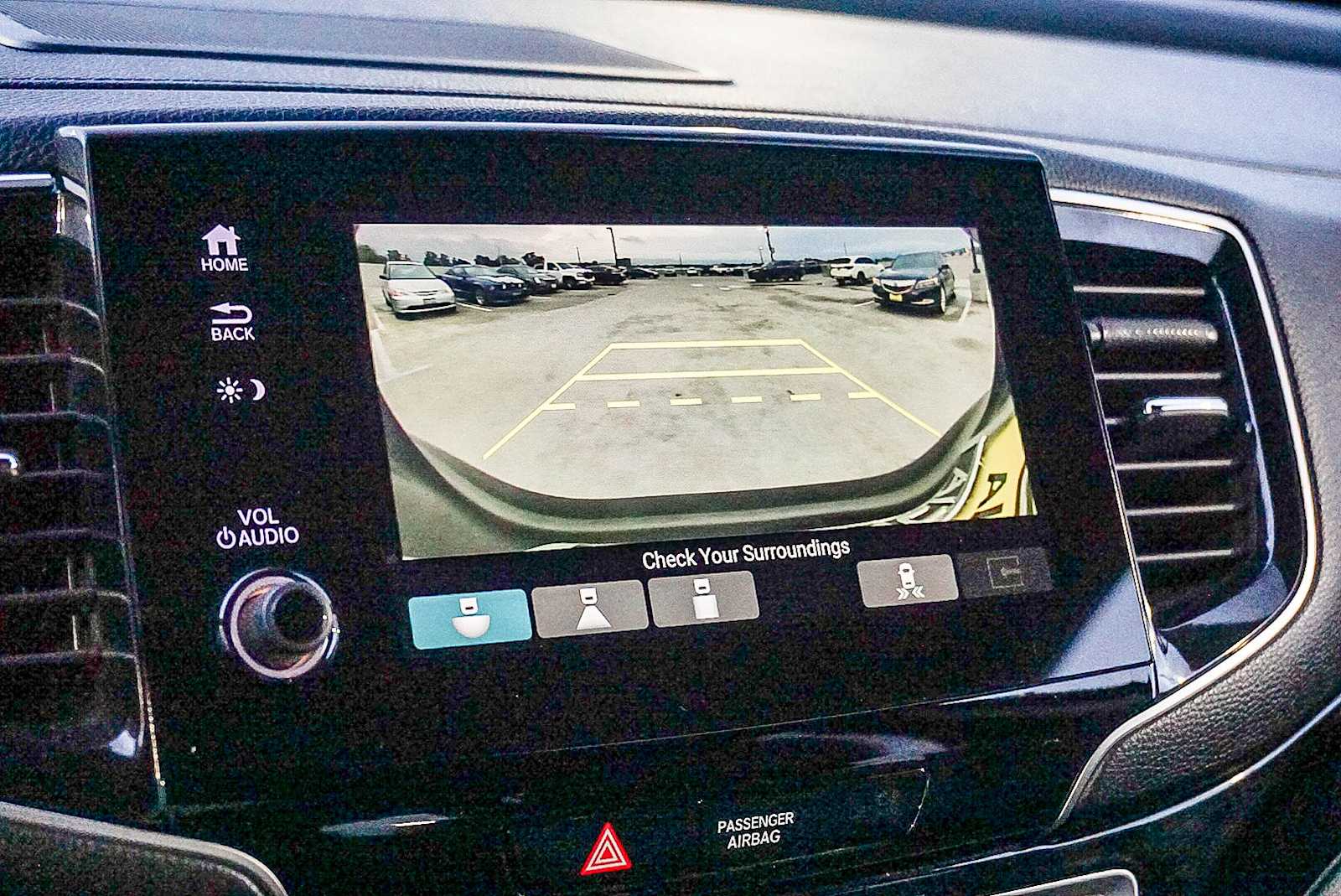 Thumbnail: 2022 Honda Pilot - 25