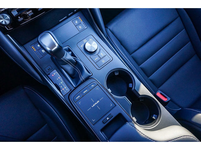 Thumbnail: 2025 Lexus IS - 23