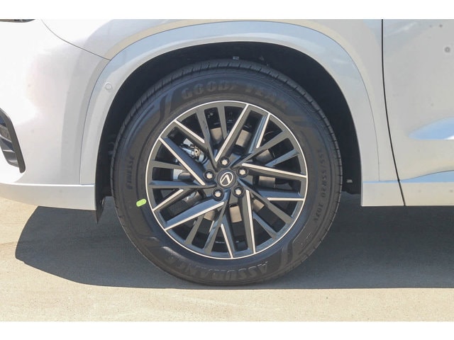 Thumbnail: 2026 Lexus TX - 9