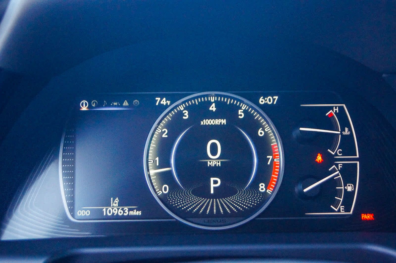 2024 Lexus ES 350 25