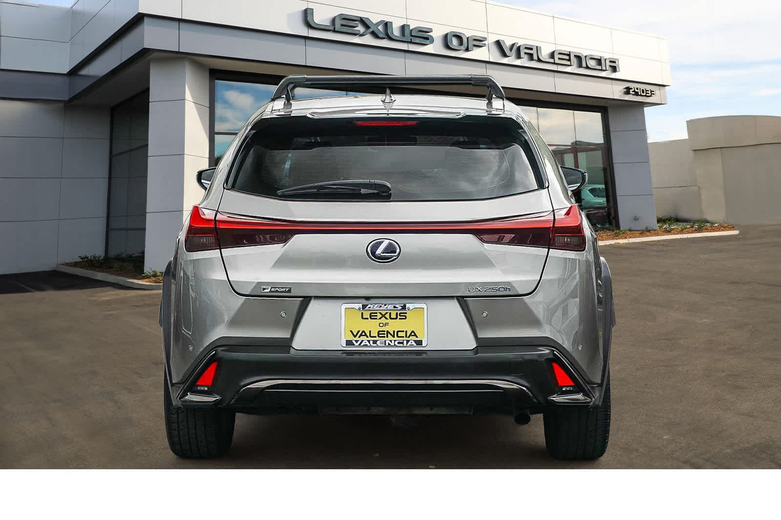 Thumbnail: 2020 Lexus UX - 2