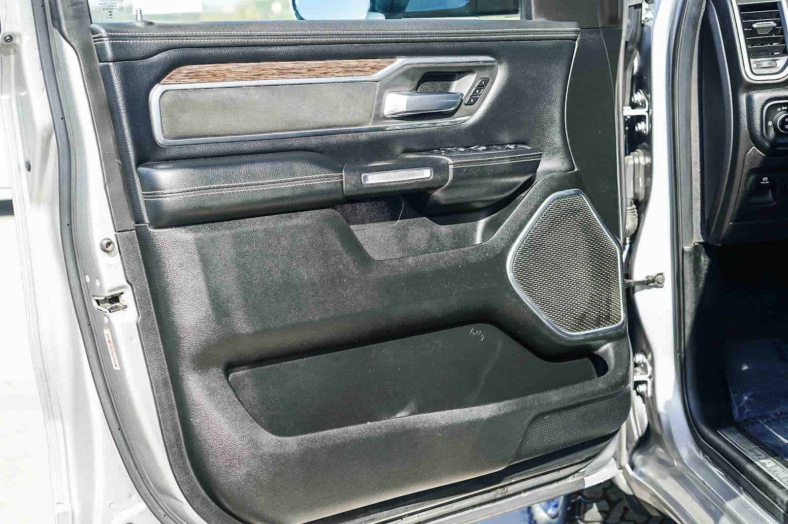 Thumbnail: 2020 RAM 1500 - 25