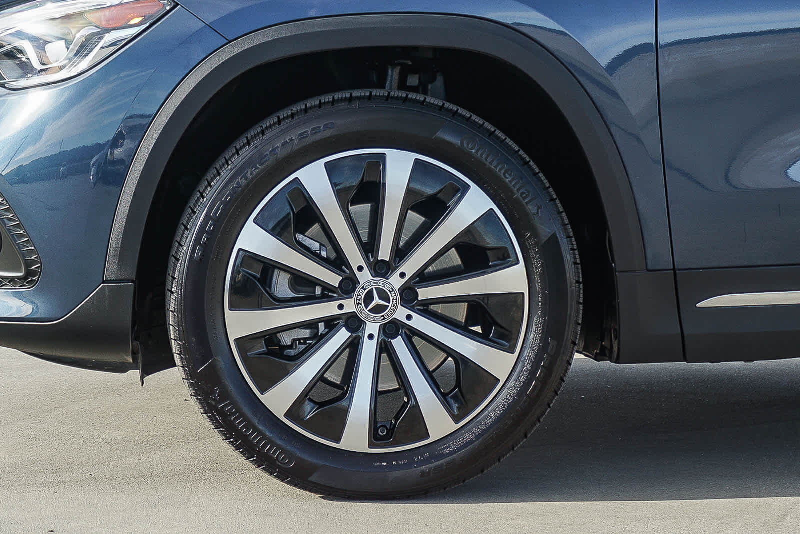 Thumbnail: 2022 Mercedes-Benz GLA - 10