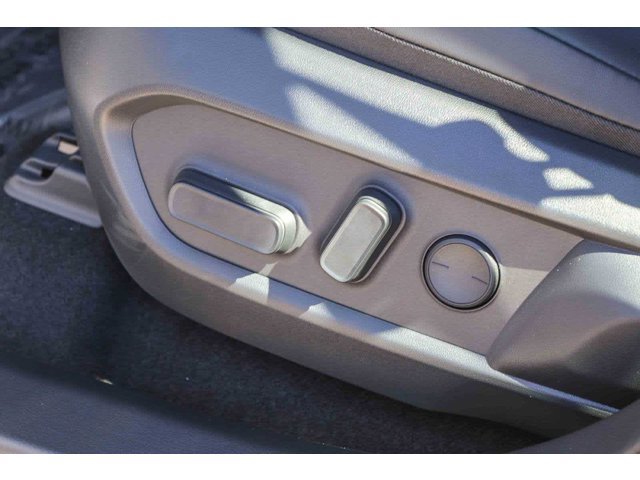 2026 Lexus ES Hybrid 350h Premium - Photo 23
