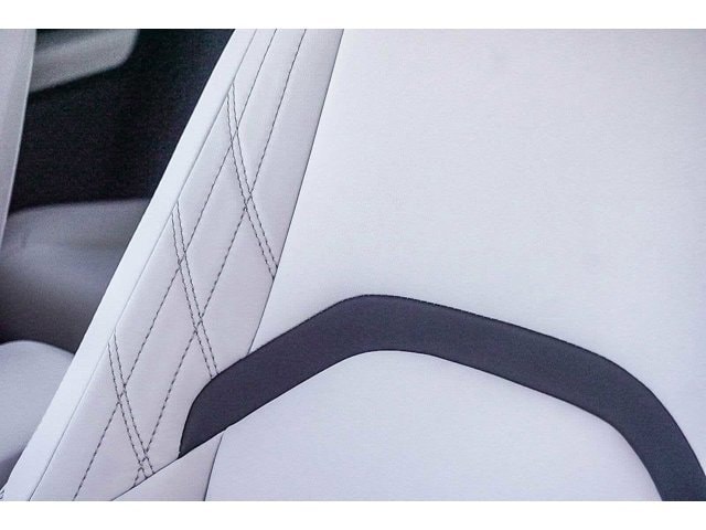 Thumbnail: 2025 Lexus UX - 38