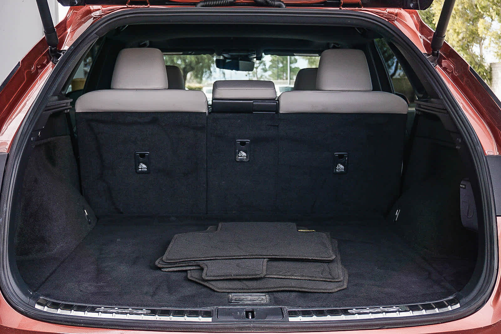 Thumbnail: 2024 Lexus RX - 26