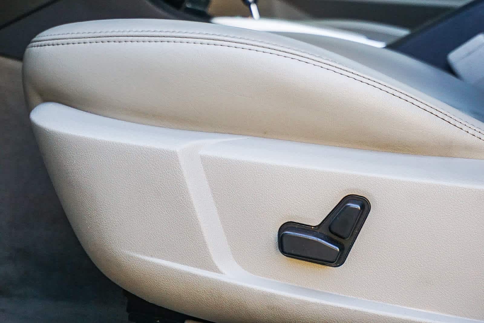 Thumbnail: 2006 Chrysler 300 - 21