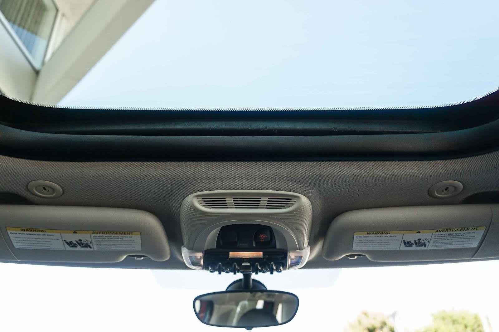 Thumbnail: 2018 MINI Cooper Hardtop - 12