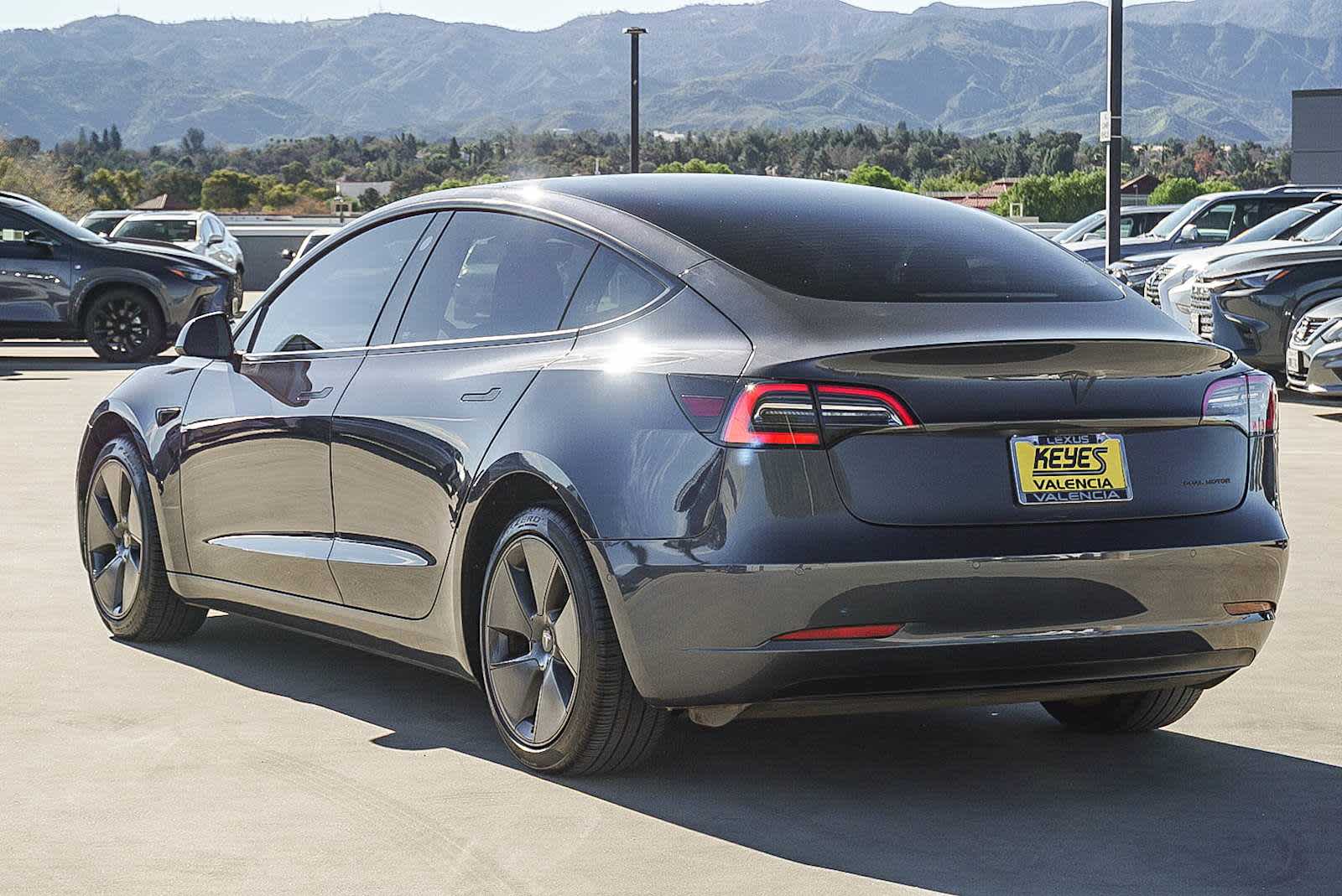 Thumbnail: 2022 Tesla Model 3 - 2