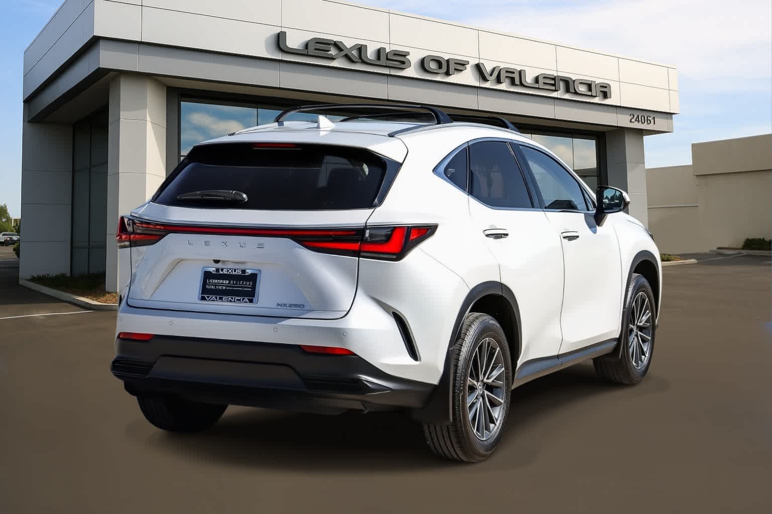 Thumbnail: 2025 Lexus ES - 3