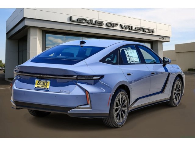 Thumbnail: 2026 Lexus ES - 4