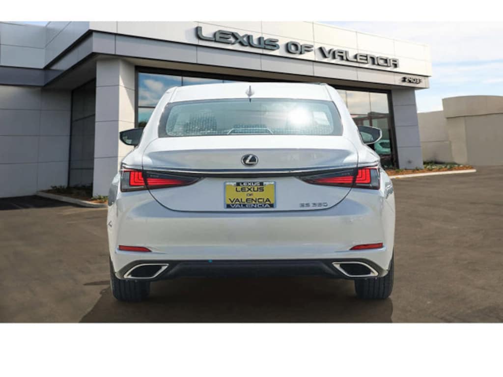 New 2025 Lexus ES 350 4-DOOR SEDAN