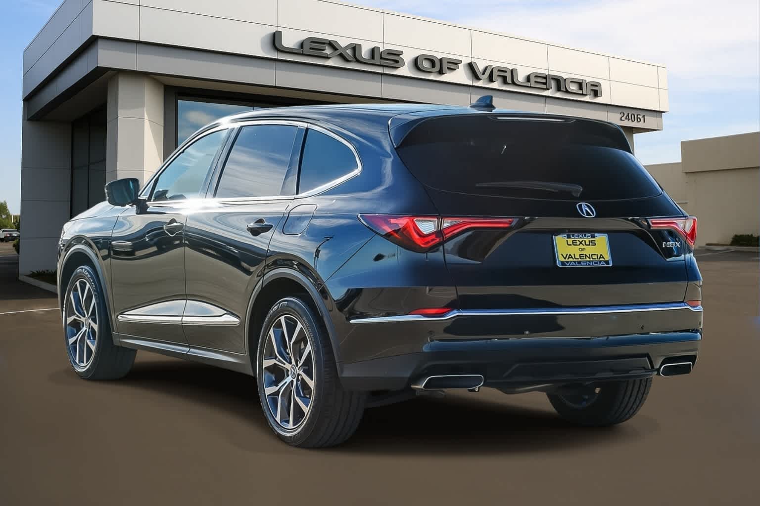 Thumbnail: 2023 Acura MDX - 5