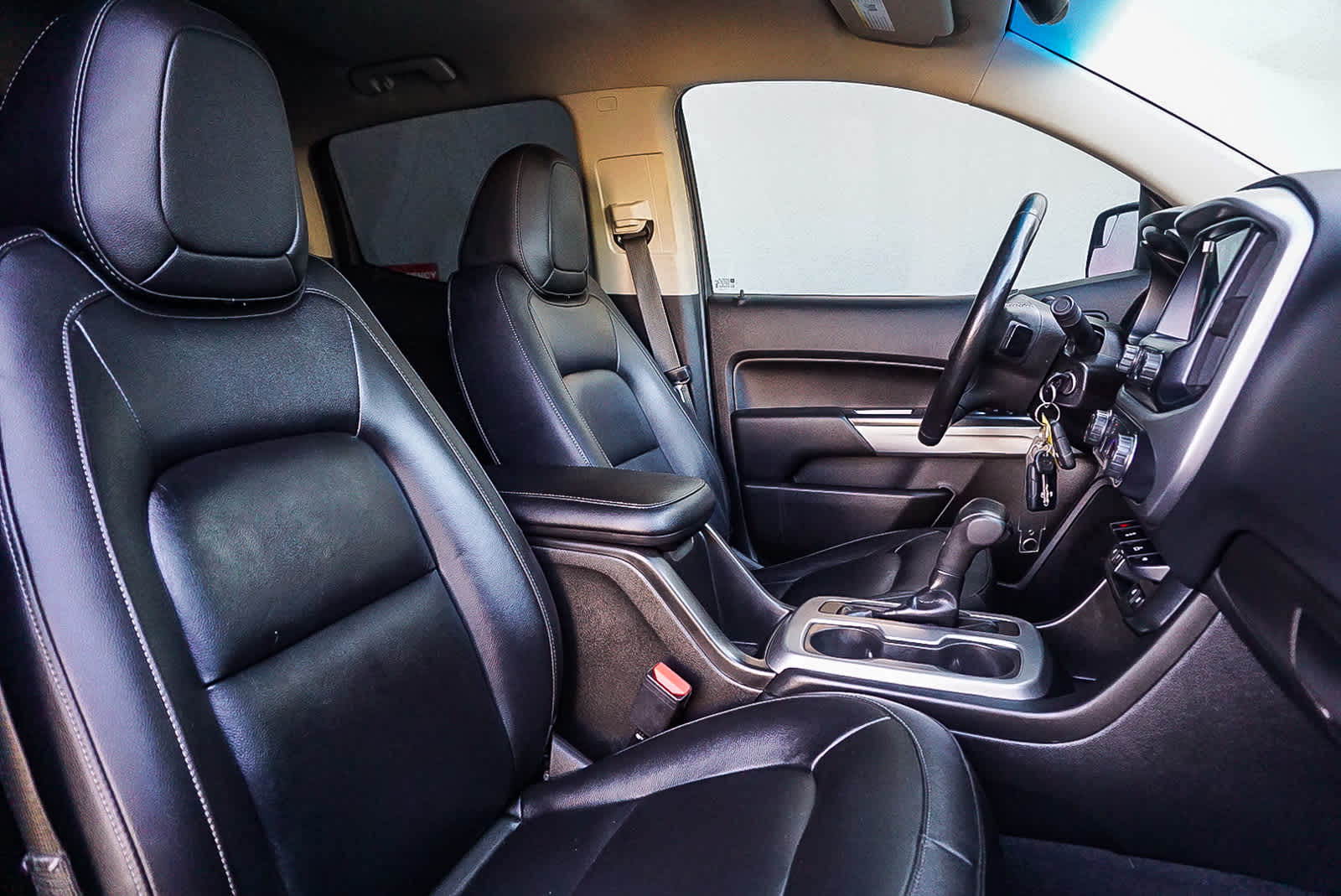 Thumbnail: 2020 Chevrolet Colorado - 18