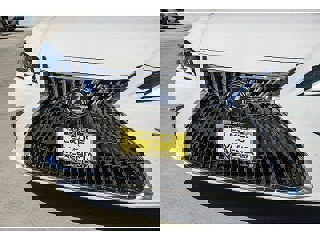 Thumbnail: 2025 Lexus ES - 8