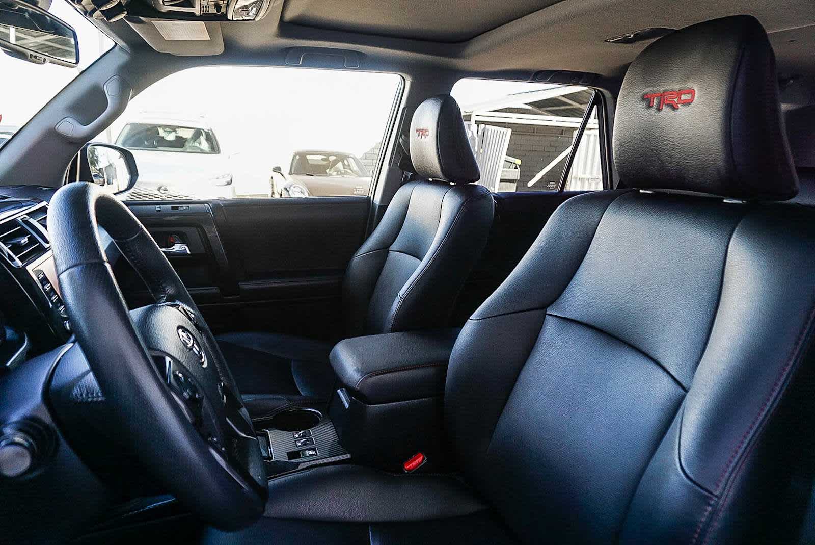 Thumbnail: 2022 Toyota 4Runner - 18