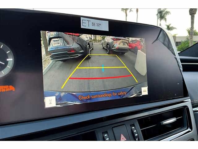 Thumbnail: 2025 Lexus ES - 14