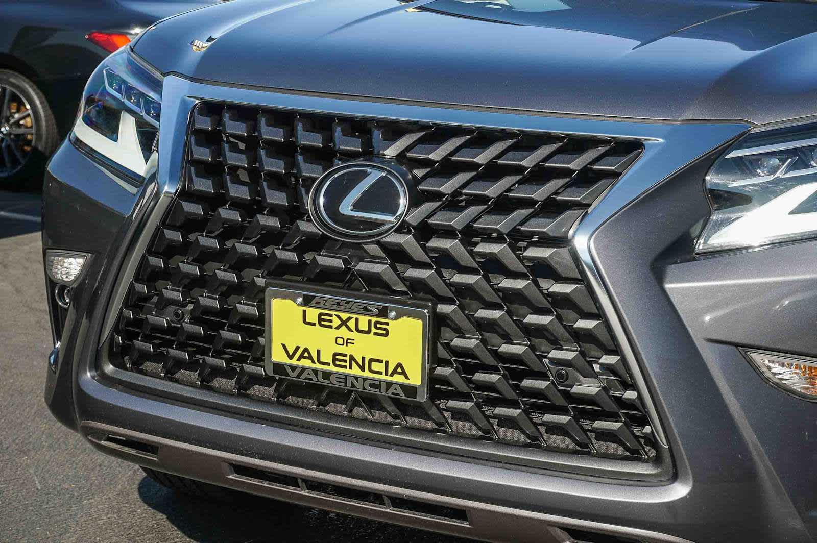 Thumbnail: 2023 Lexus GX - 14