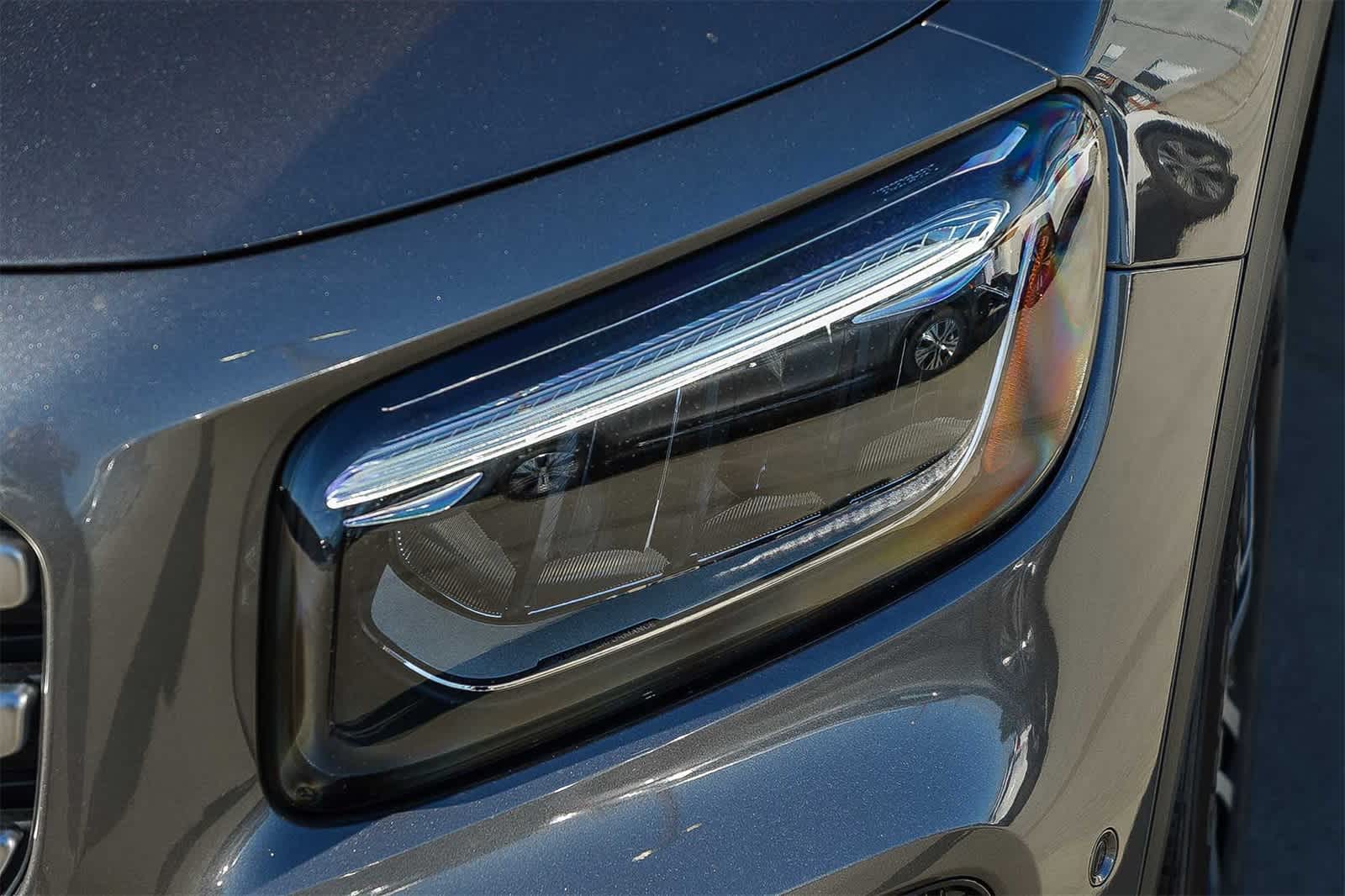 Thumbnail: 2026 Mercedes-Benz GLB - 8