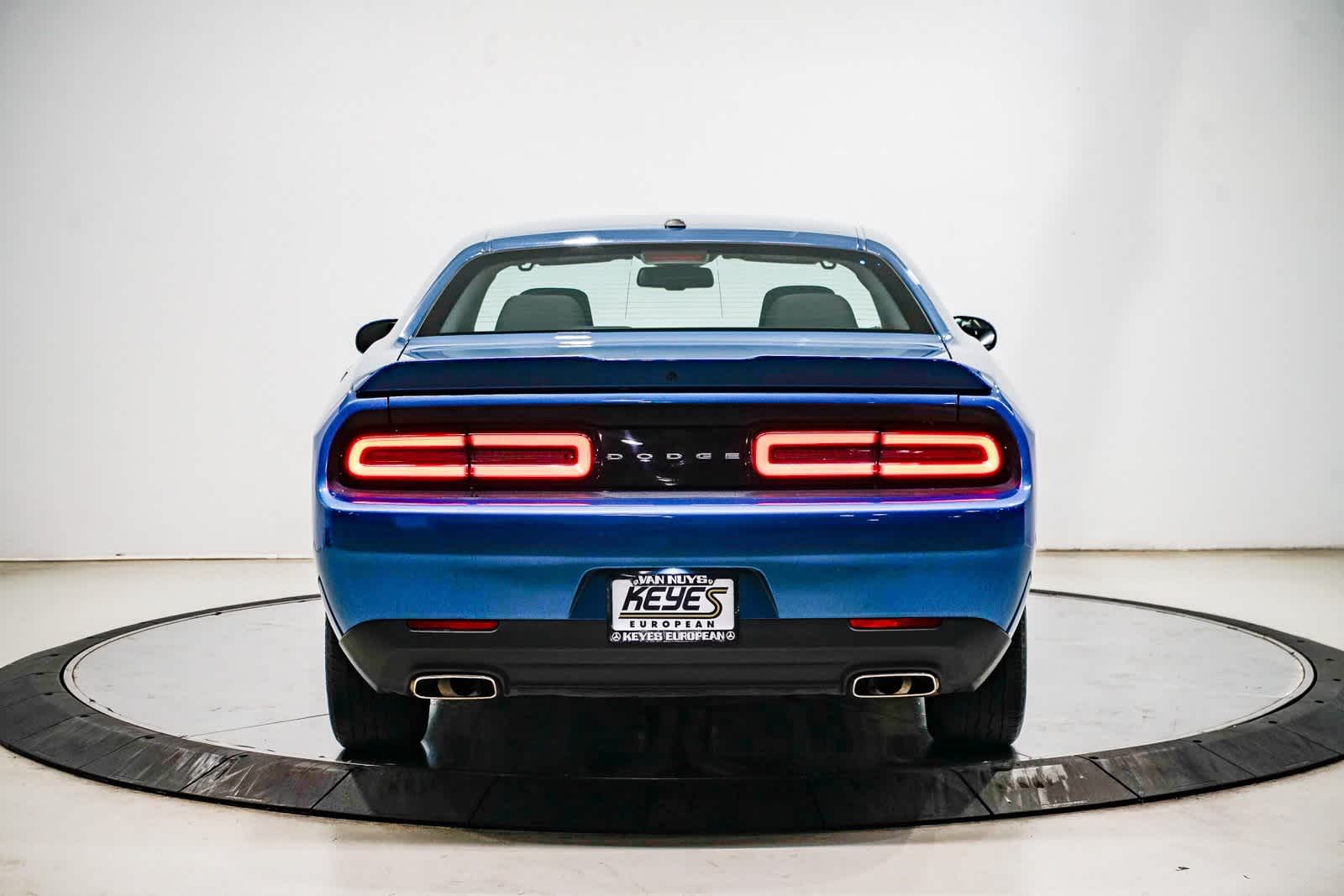 2022 Dodge Challenger SXT 3