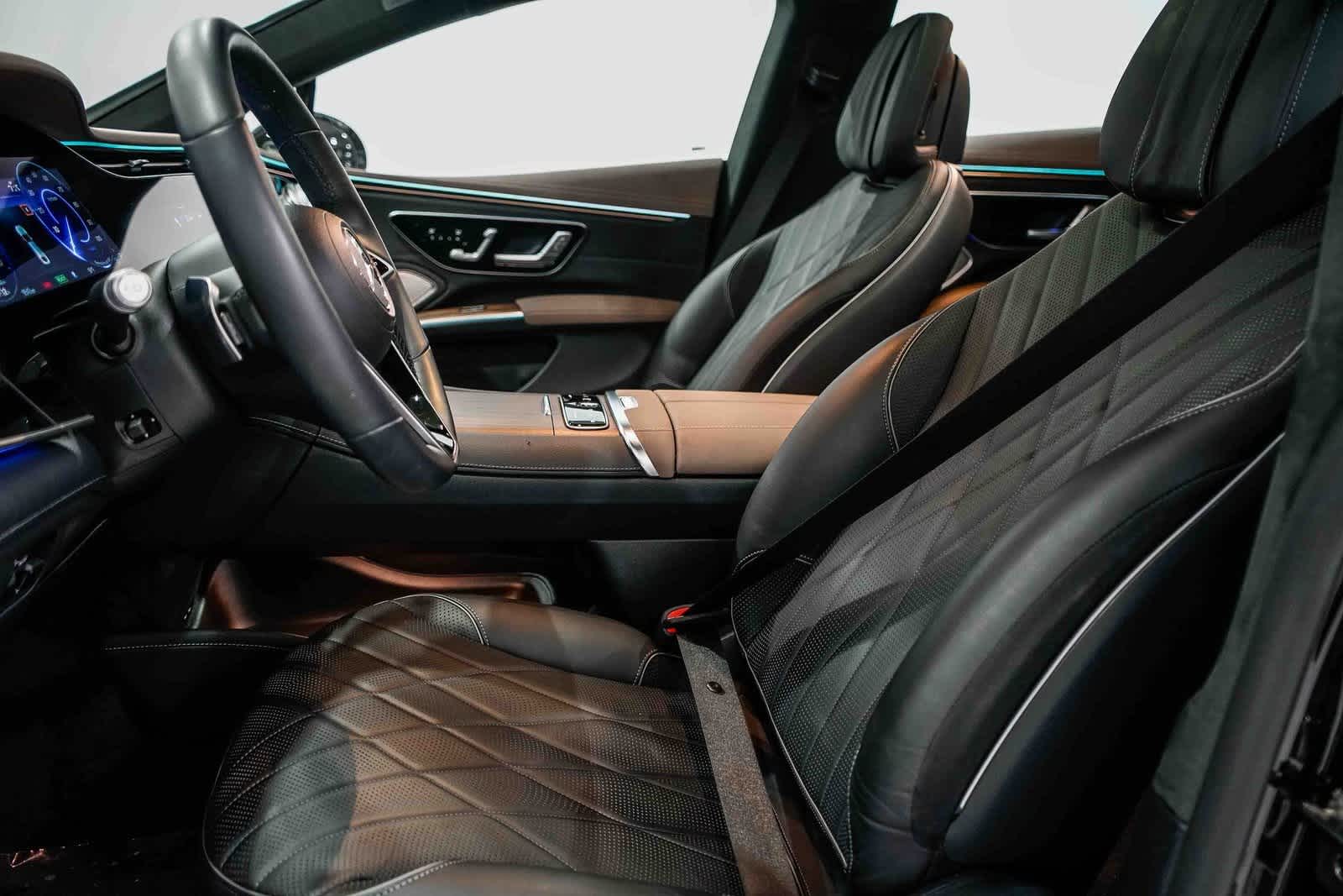 Thumbnail: 2023 Mercedes-Benz EQS - 17