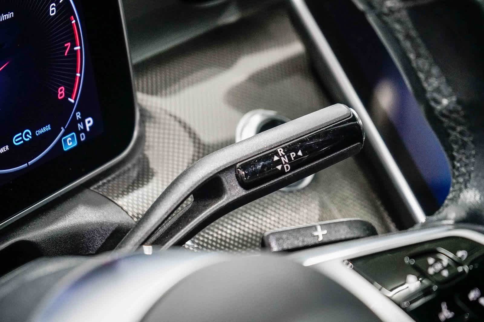 Thumbnail: 2022 Mercedes-Benz C-Class - 21