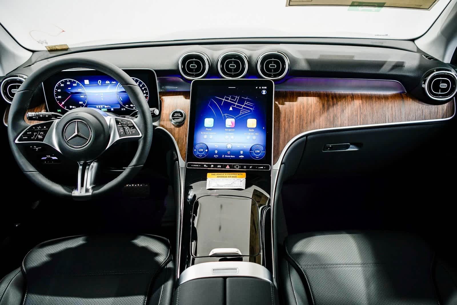 Thumbnail: 2025 Mercedes-Benz GLC - 12