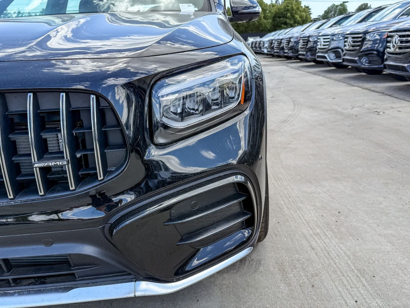 Thumbnail: 2025 Mercedes-Benz GLB - 10